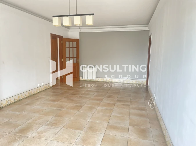 Apartamento T2 para Venda em Carcavelos e Parede Foto 15