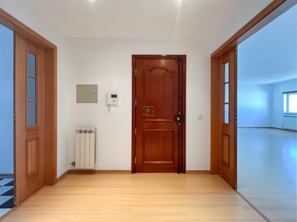 Apartamento T4 para Venda em Castelo Branco Foto 9