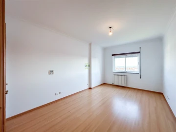 Apartamento T4 para Venda em Castelo Branco