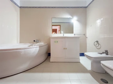 Apartamento T4 para Venda em Castelo Branco