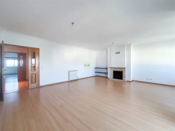 Apartamento T4 para Venda em Castelo Branco