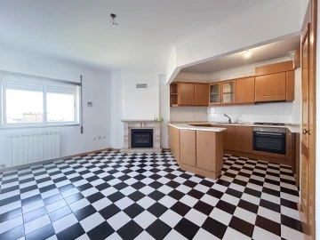 Apartamento T4 para Venda em Castelo Branco