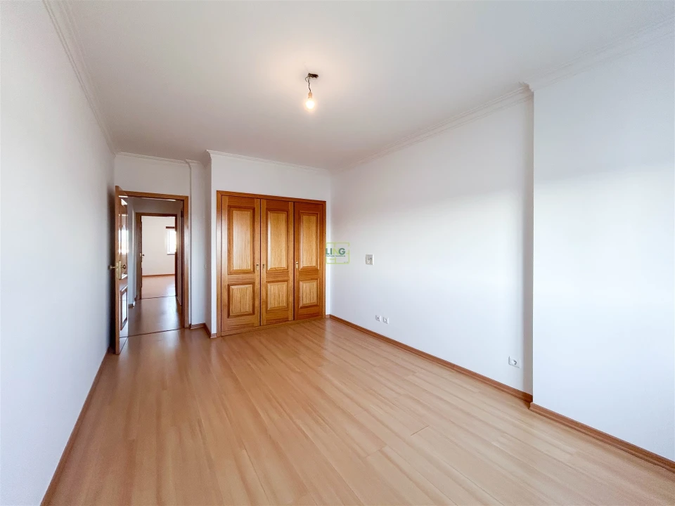 Apartamento T4 para Venda em Castelo Branco Foto 28