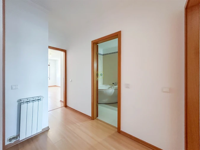 Apartamento T4 para Venda em Castelo Branco Foto 25