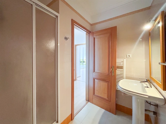 Apartamento T4 para Venda em Castelo Branco Foto 39