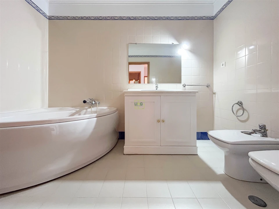 Apartamento T4 para Venda em Castelo Branco Foto 30