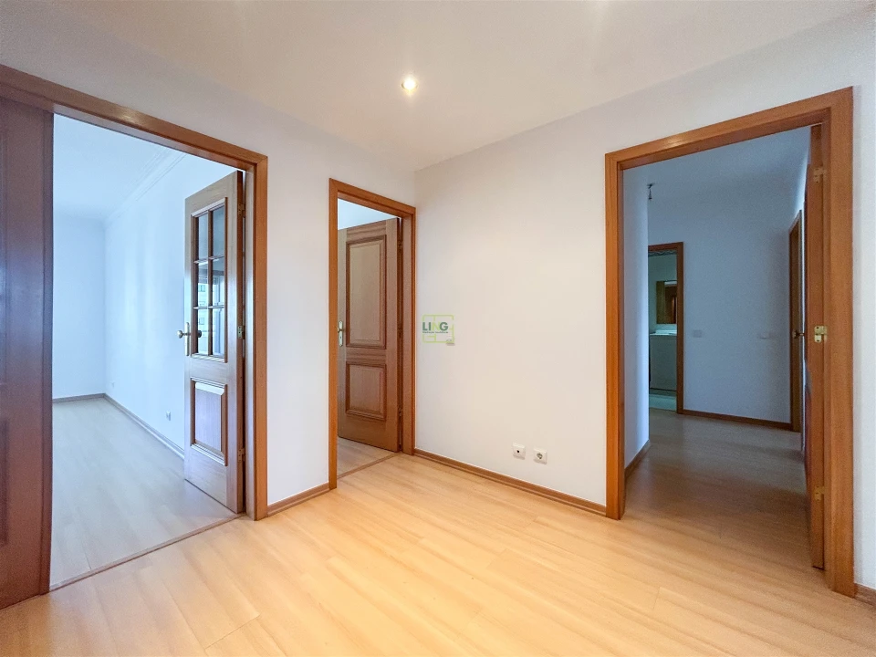 Apartamento T4 para Venda em Castelo Branco Foto 19