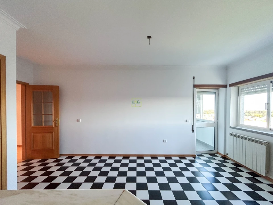 Apartamento T4 para Venda em Castelo Branco Foto 16