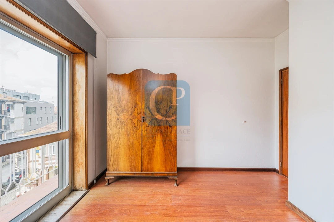 Apartamento T1 para Venda em Paranhos Foto 14