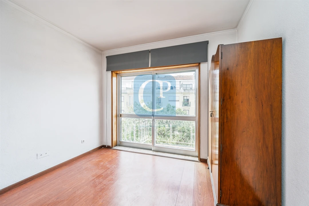 Apartamento T1 para Venda em Paranhos Foto 11