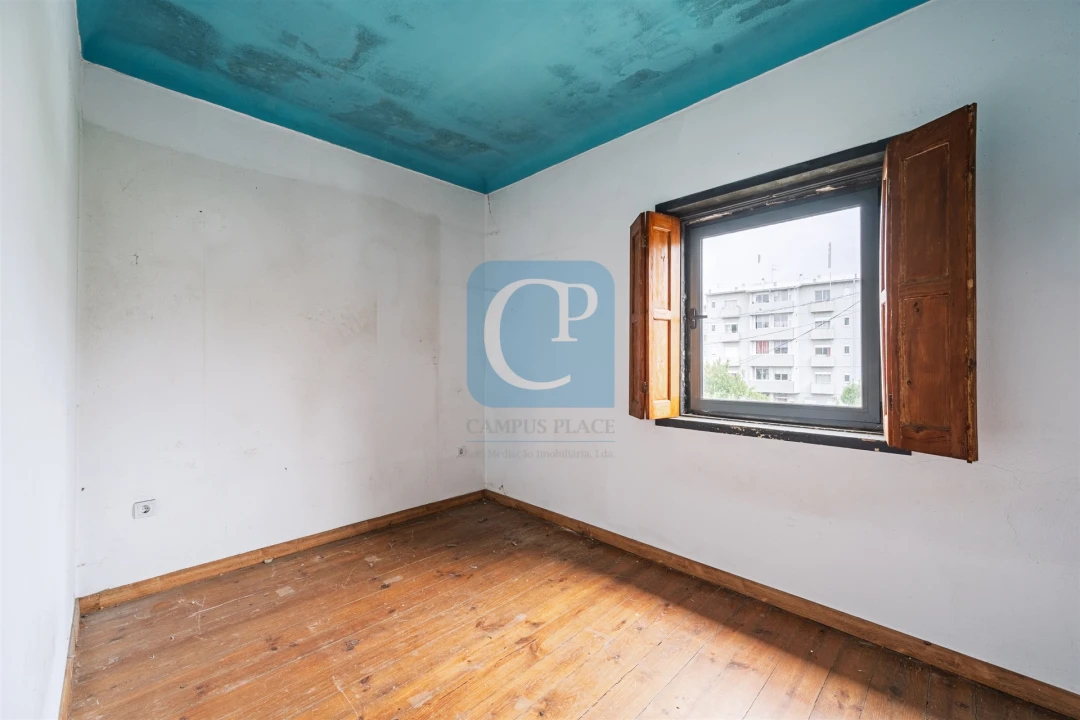 Moradia T3 para Venda em Campanhã Foto 9