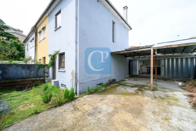 Moradia T3 para Venda em Campanhã