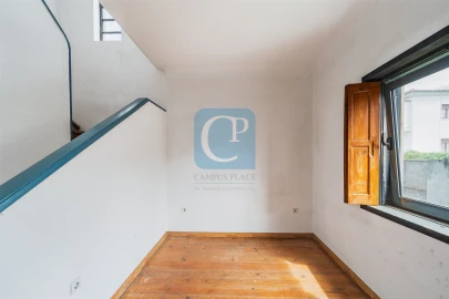 Moradia T3 para Venda em Campanhã