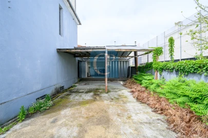 Moradia T3 para Venda em Campanhã