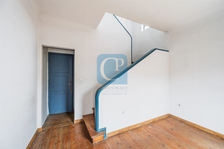 Moradia T3 para Venda em Campanhã Foto 2