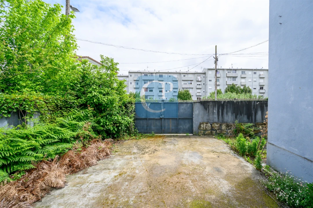 Moradia T3 para Venda em Campanhã Foto 21