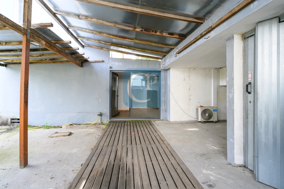 Moradia T3 para Venda em Campanhã Foto 19