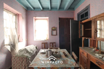 Moradia T3 para Venda em Canas de Senhorim