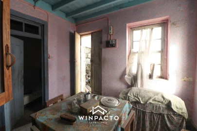 Moradia T3 para Venda em Canas de Senhorim