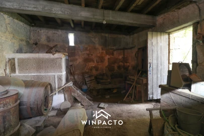 Moradia T3 para Venda em Canas de Senhorim