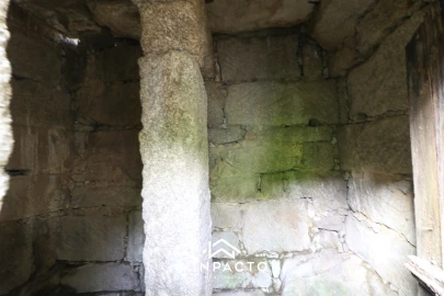 Moradia T3 para Venda em Canas de Senhorim