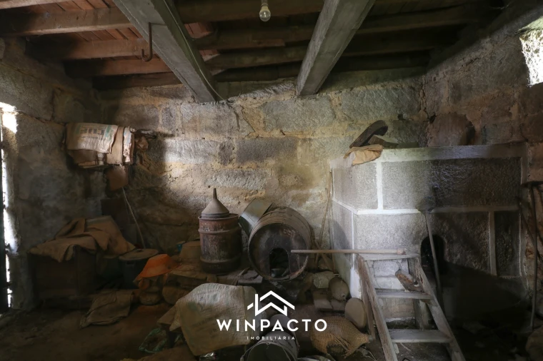 Moradia T3 para Venda em Canas de Senhorim Foto 11