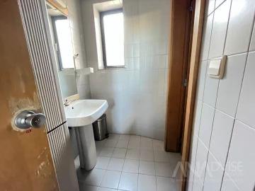 Escritório para Arrendamento em Viseu