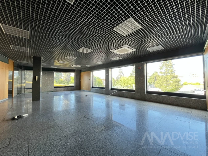 Escritório para Arrendamento em Viseu Foto 13