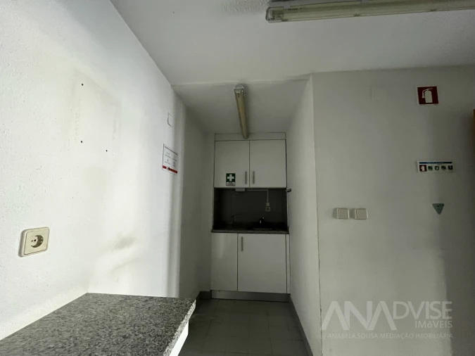 Escritório para Arrendamento em Viseu Foto 3