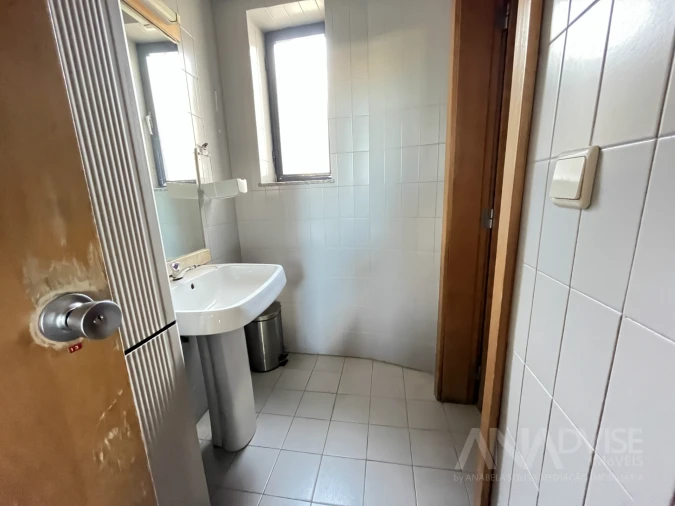 Escritório para Arrendamento em Viseu Foto 6