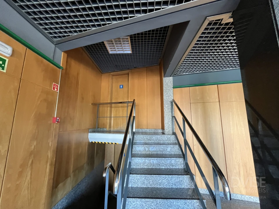 Escritório para Arrendamento em Viseu Foto 11