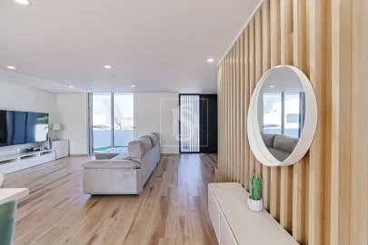 Moradia T4 para Venda em Barcelos, V.Boa, V.Frescainha