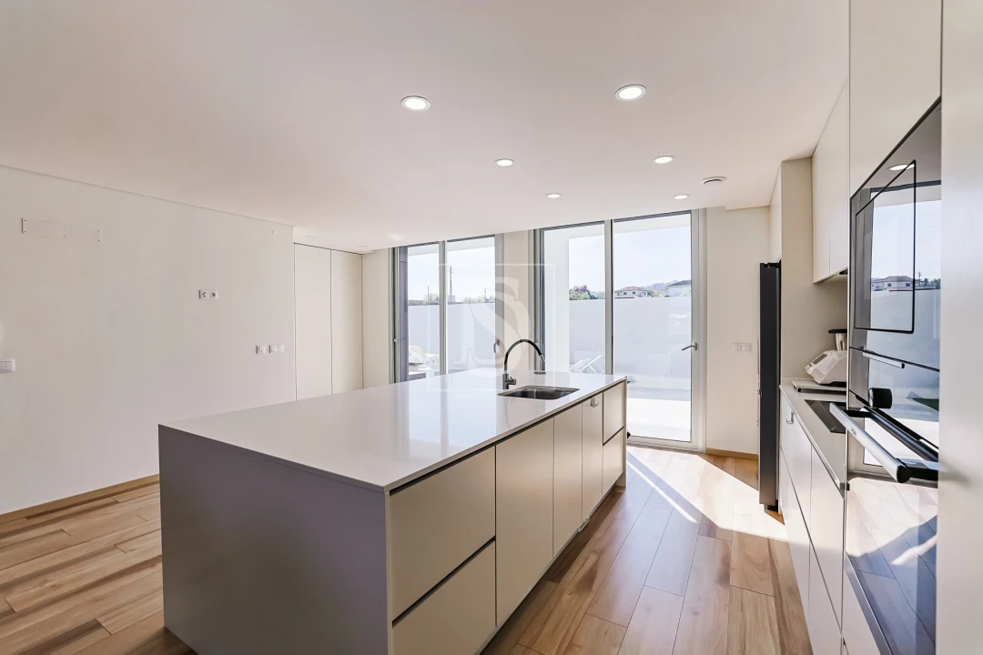 Moradia T4 para Venda em Barcelos, V.Boa, V.Frescainha Foto 20