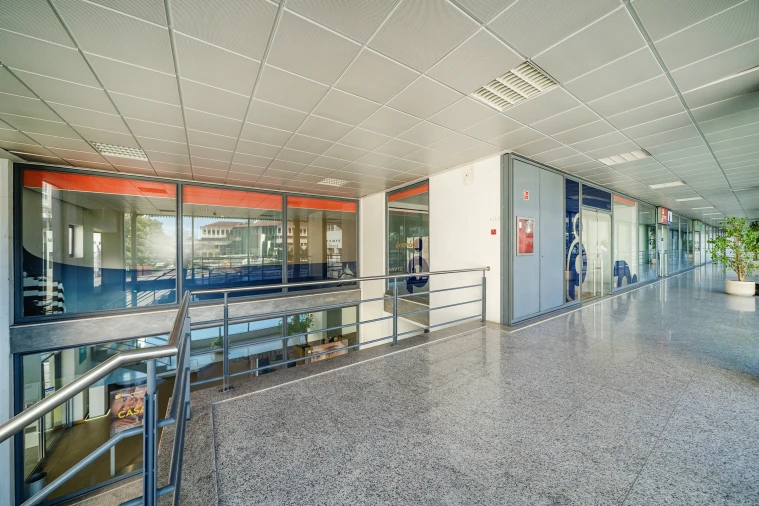 Loja para Arrendamento em São Vitor (Braga) Foto 31