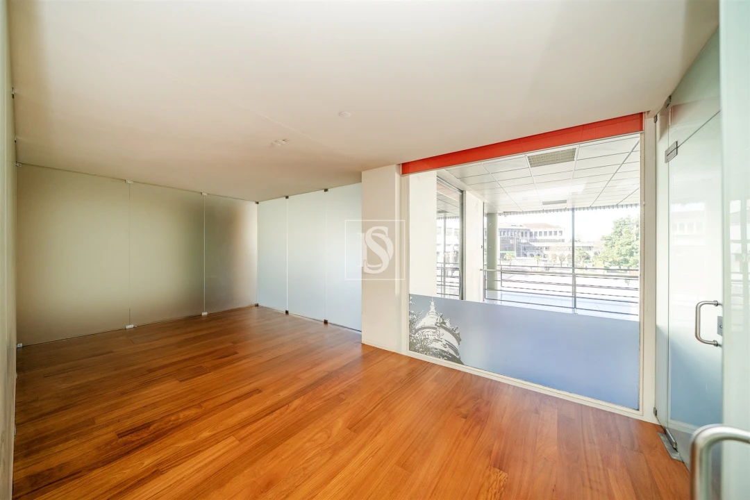 Loja para Arrendamento em São Vitor (Braga) Foto 22