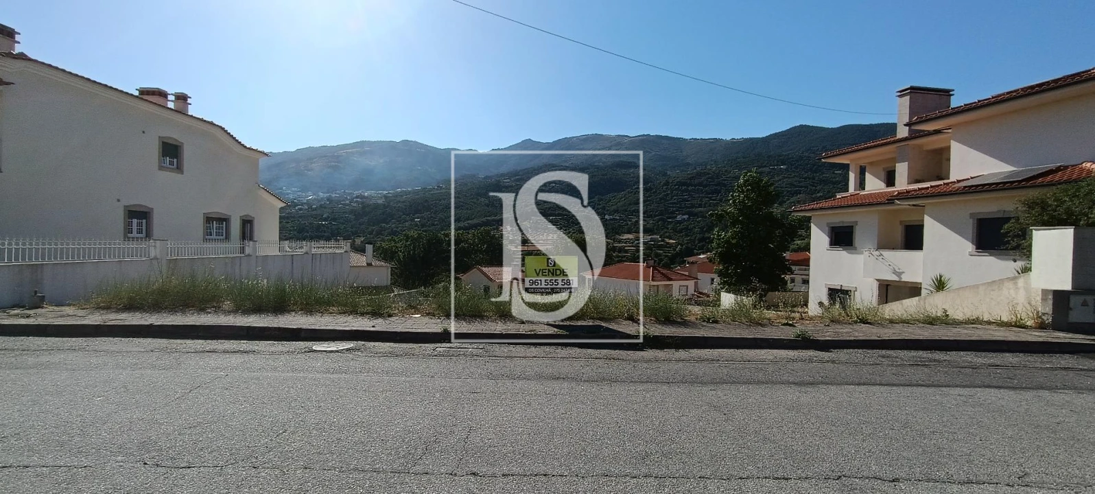 Terreno para Venda em Teixoso e Sarzedo Foto 1