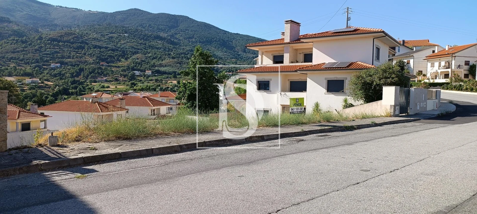 Terreno para Venda em Teixoso e Sarzedo Foto 7