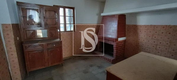 Moradia T4 para Venda em Peraboa