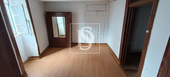 Moradia T4 para Venda em Peraboa