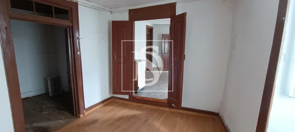 Moradia T4 para Venda em Peraboa