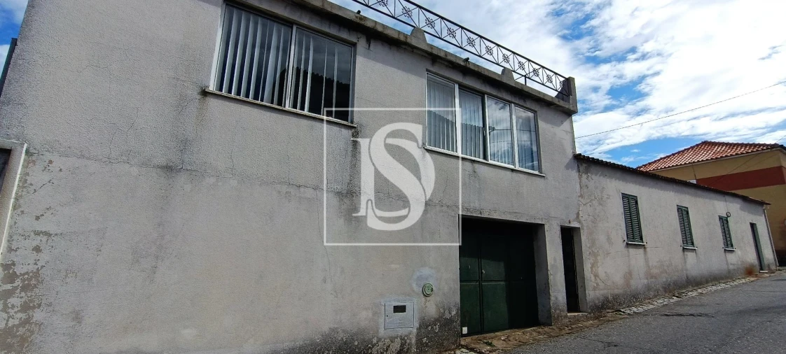 Moradia T4 para Venda em Peraboa Foto 11