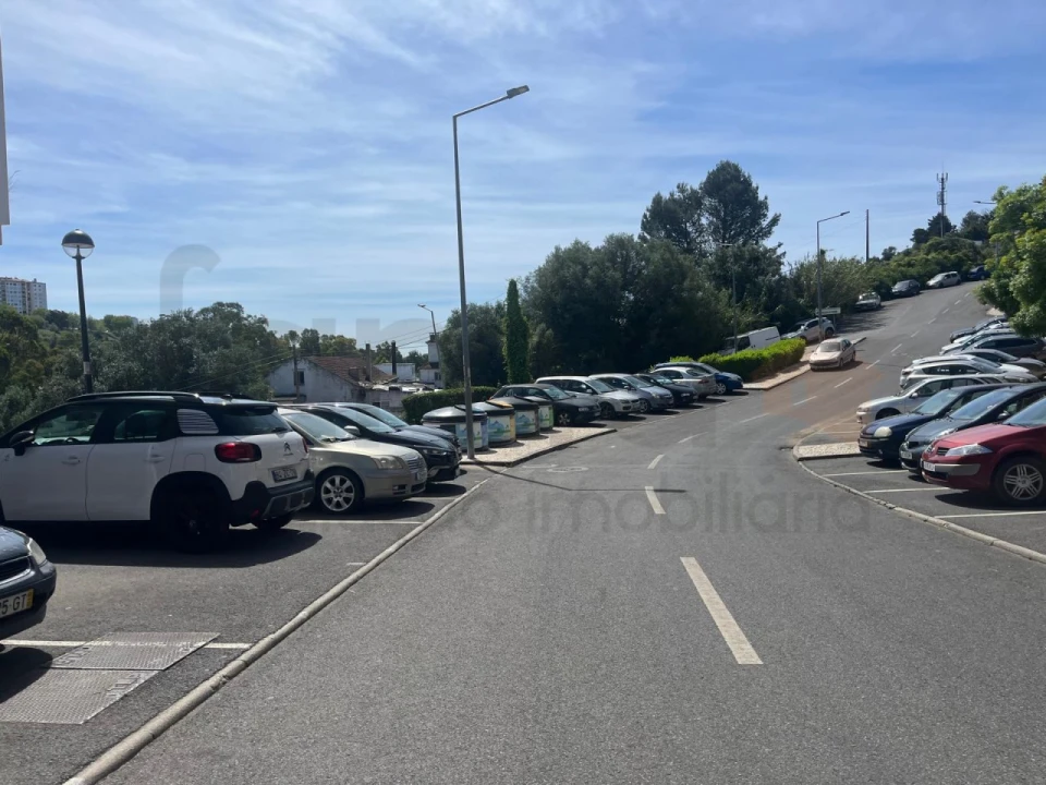Loja para Venda em Cacém e São Marcos Foto 15