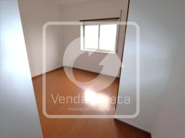 Apartamento T3 para Venda em Alto do Seixalinho, Santo André e Verderena