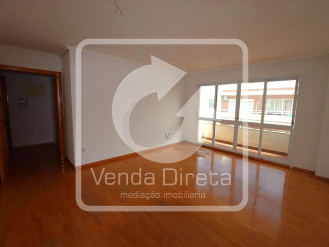 Apartamento T3 para Venda em Alhos Vedros Foto 2