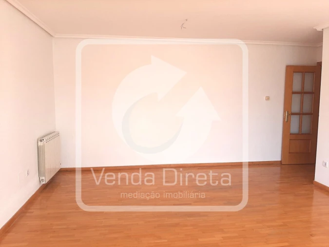 Apartamento T3 para Venda em Alhos Vedros Foto 5