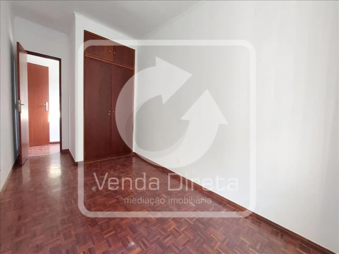 Apartamento T2 para Venda em Queluz e Belas Foto 16