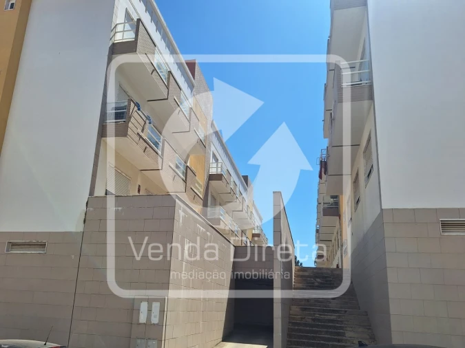 Apartamento T3 para Venda em Palhais e Coina Foto 22