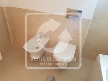 Apartamento T3 para Venda em Palhais e Coina