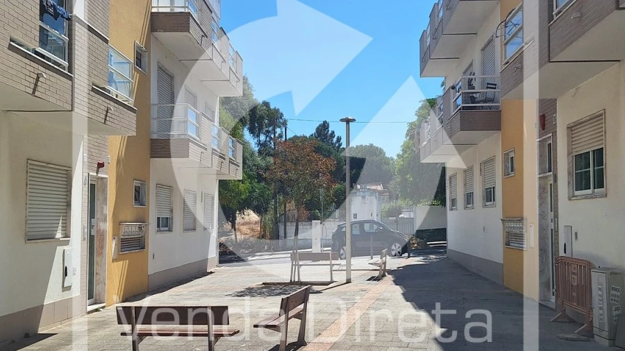Apartamento T3 para Venda em Palhais e Coina