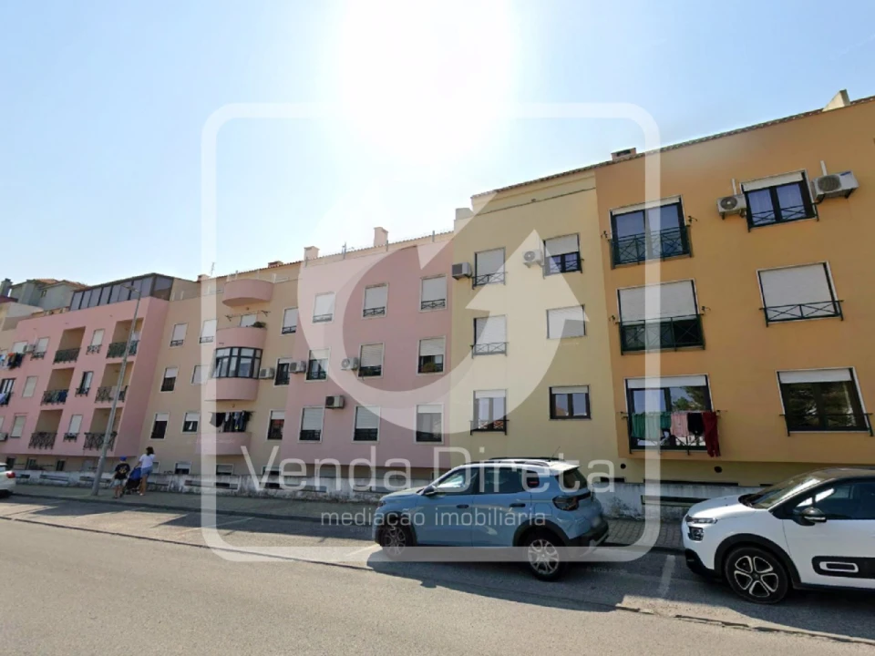 Apartamento T3 para Venda em Quinta do Conde Foto 20